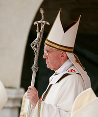 Papst Franziskus, Stab / Ferula, Mitra, Bischof von Rom? kathbild.at/Christoph Hurnaus